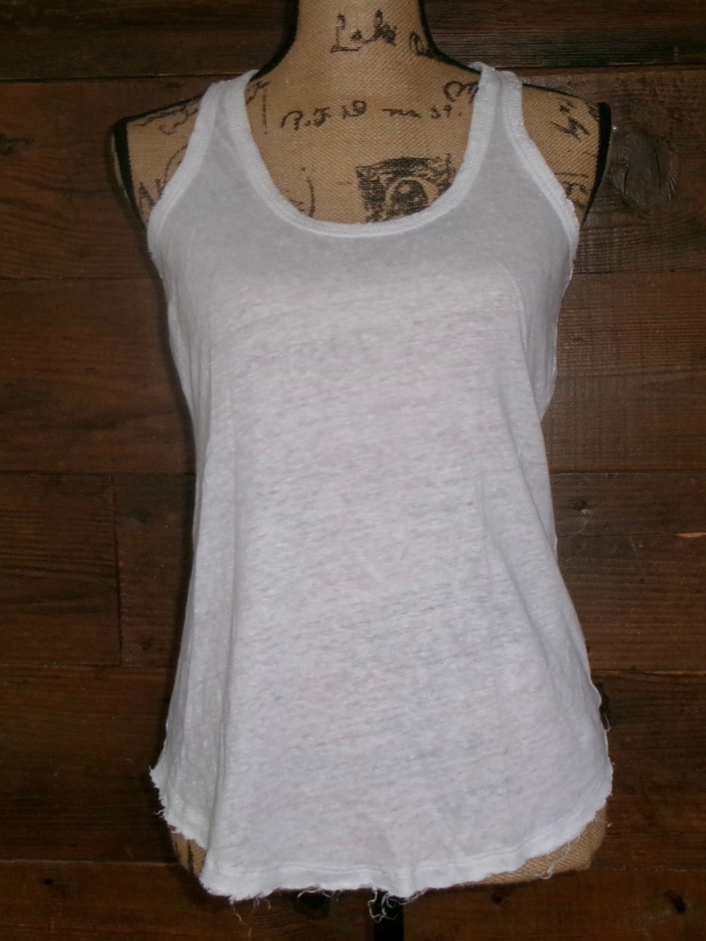 Elan distressed white razorback sheer tank size S